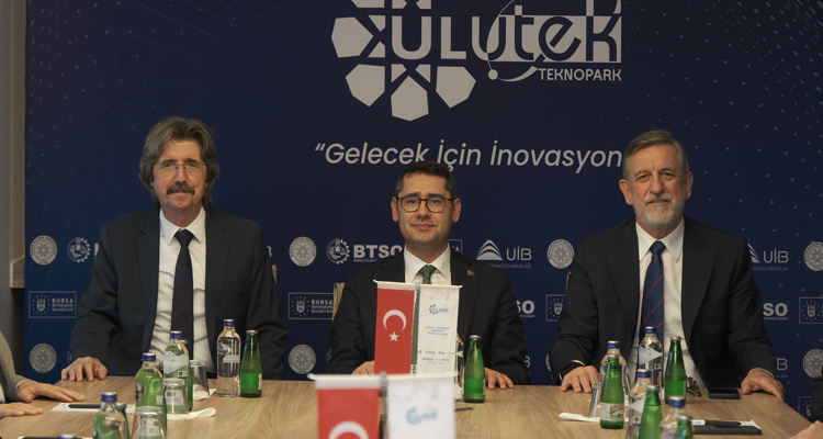 Sanayi ve Teknoloji Bakan Yardımcısı Gönüllü, Ulutek Teknopark’ı Ziyaret Etti