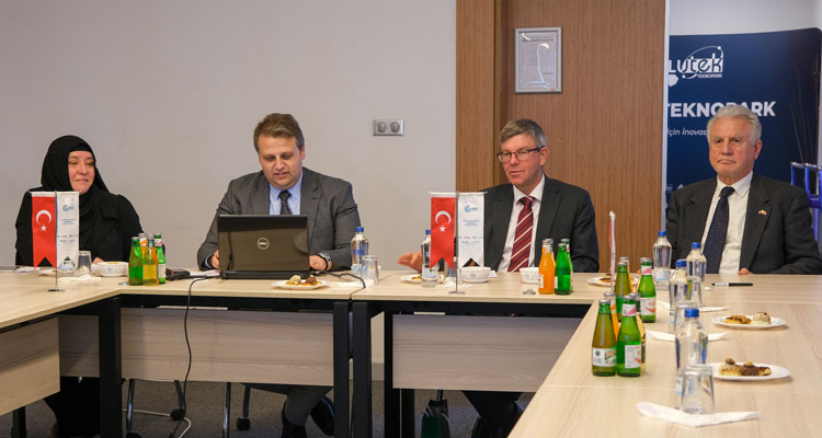 Litvanya Heyetinden Ulutek’e Ziyaret